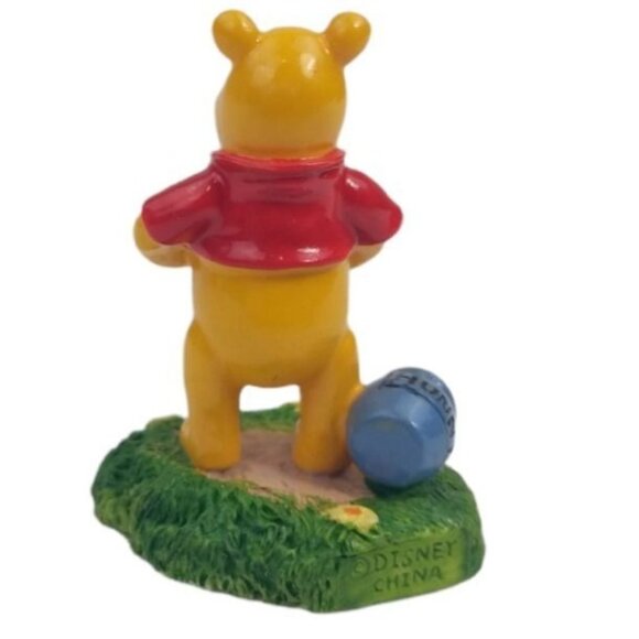 Disney Tiny Kingdom Winnie The Pooh 1.75 in Decorative Figurine - Picture 3 of 11